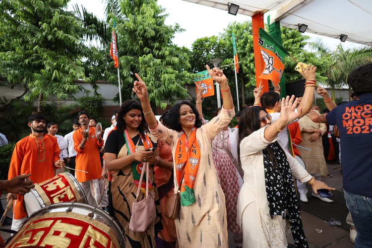 Supporters of Bharatiya Janata Party celebrate the election outcome on June 4 at their New Delhi headquarters. Photo: Vijay Pandey