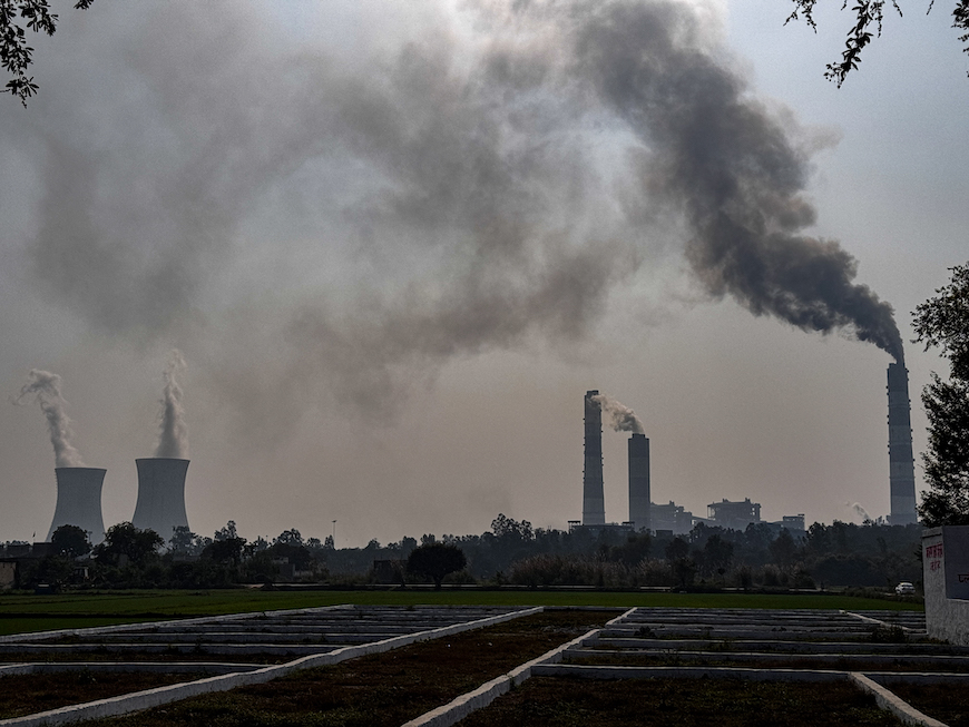 Lanscape photo of emissions from a thermal power plant. Photo: Suhail Bhat