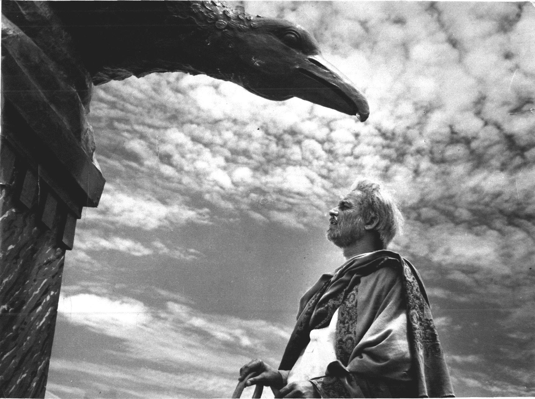A shot from Kaagaz Ke Phool (1959) filmed inside Vauhini Studious, Madras.