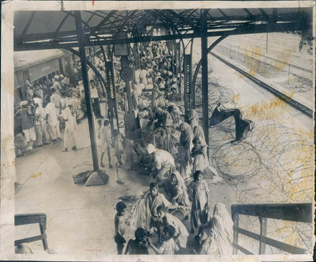 An archival image from the Chicago Sun-Times of the Lahore train station in September, 1947, where coils of barbed wire separate the waiting areas. Source: Fran Pritchett's Archive